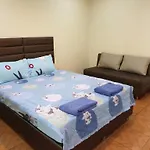 Friends House Resort